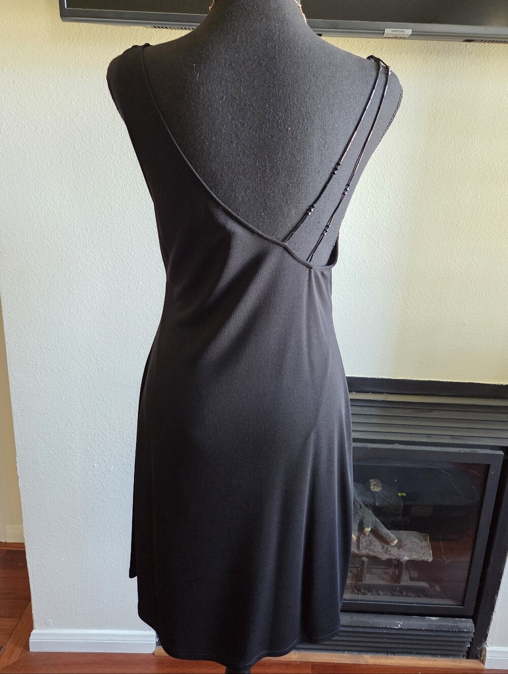 BCBG Black V-Neck & Back Sleeveless Dress - Picture 2 of 7